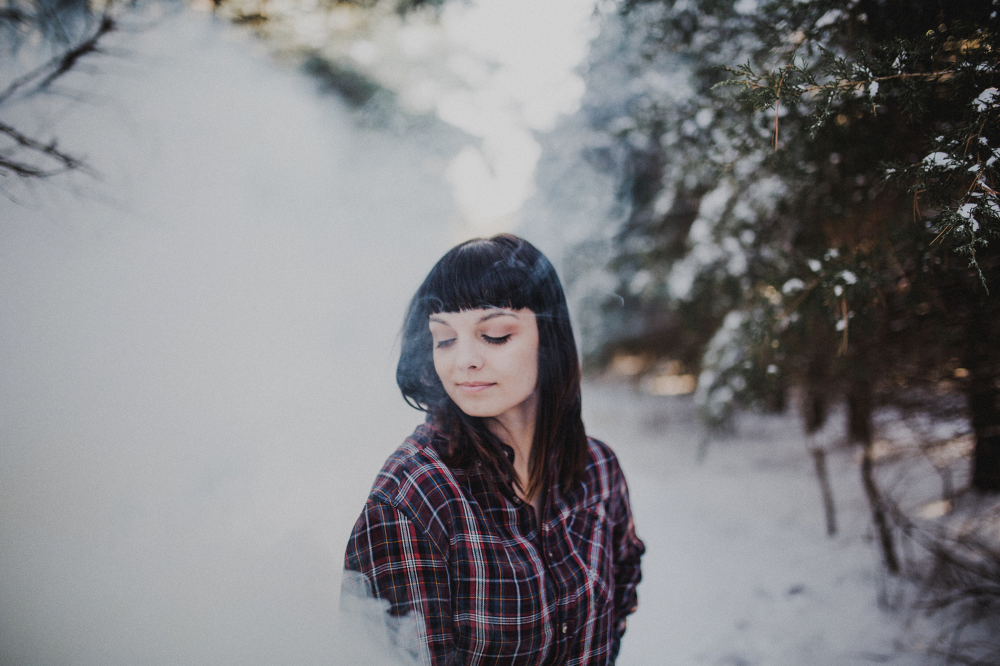 How to safely use smoke bombs in portraits