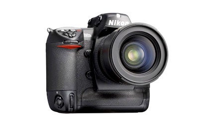 Nikon Kicks it up a Notch with the D2xs | Popular Photography