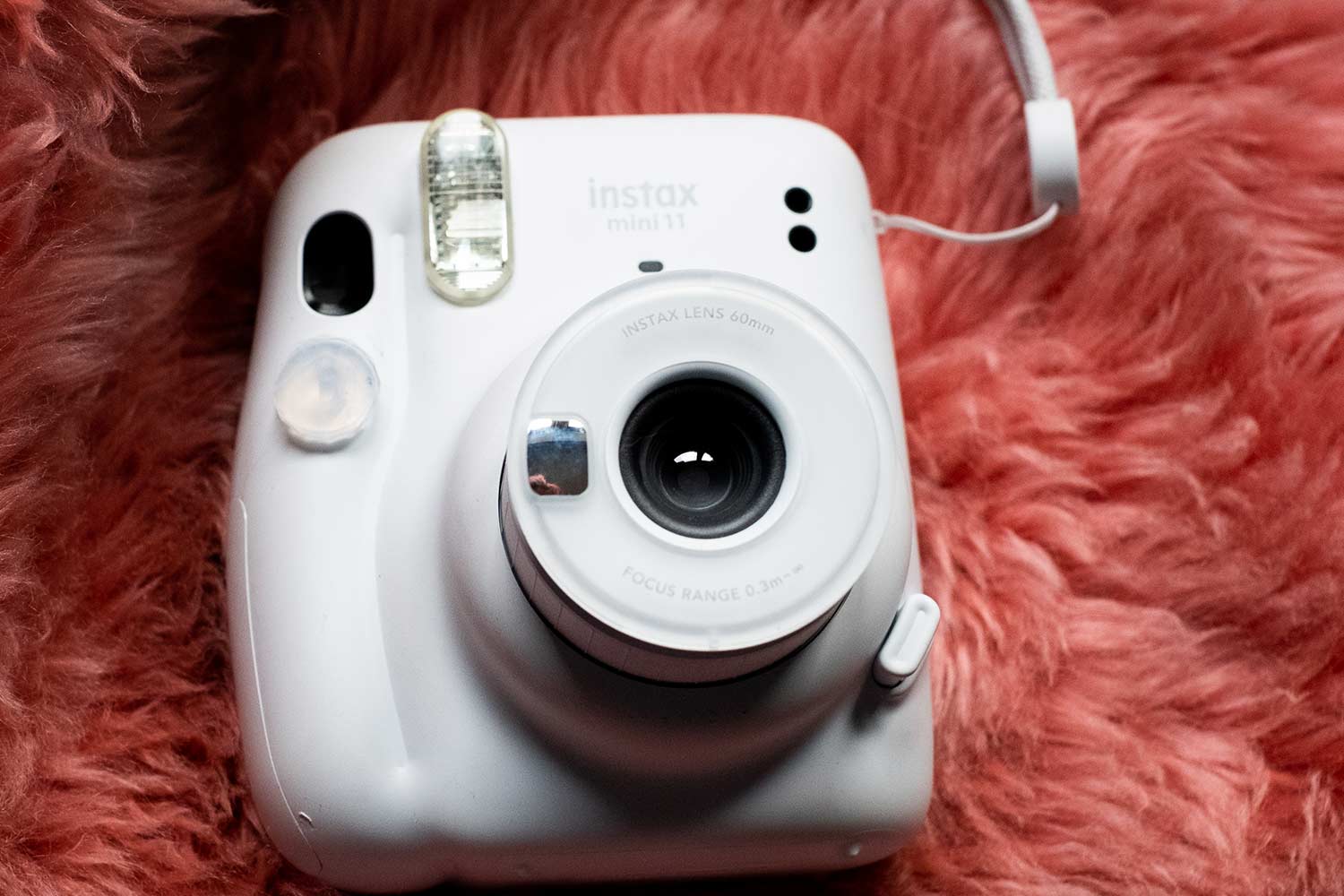 Hands on with Fujifilm's Instax Mini 11 | Popular Photography