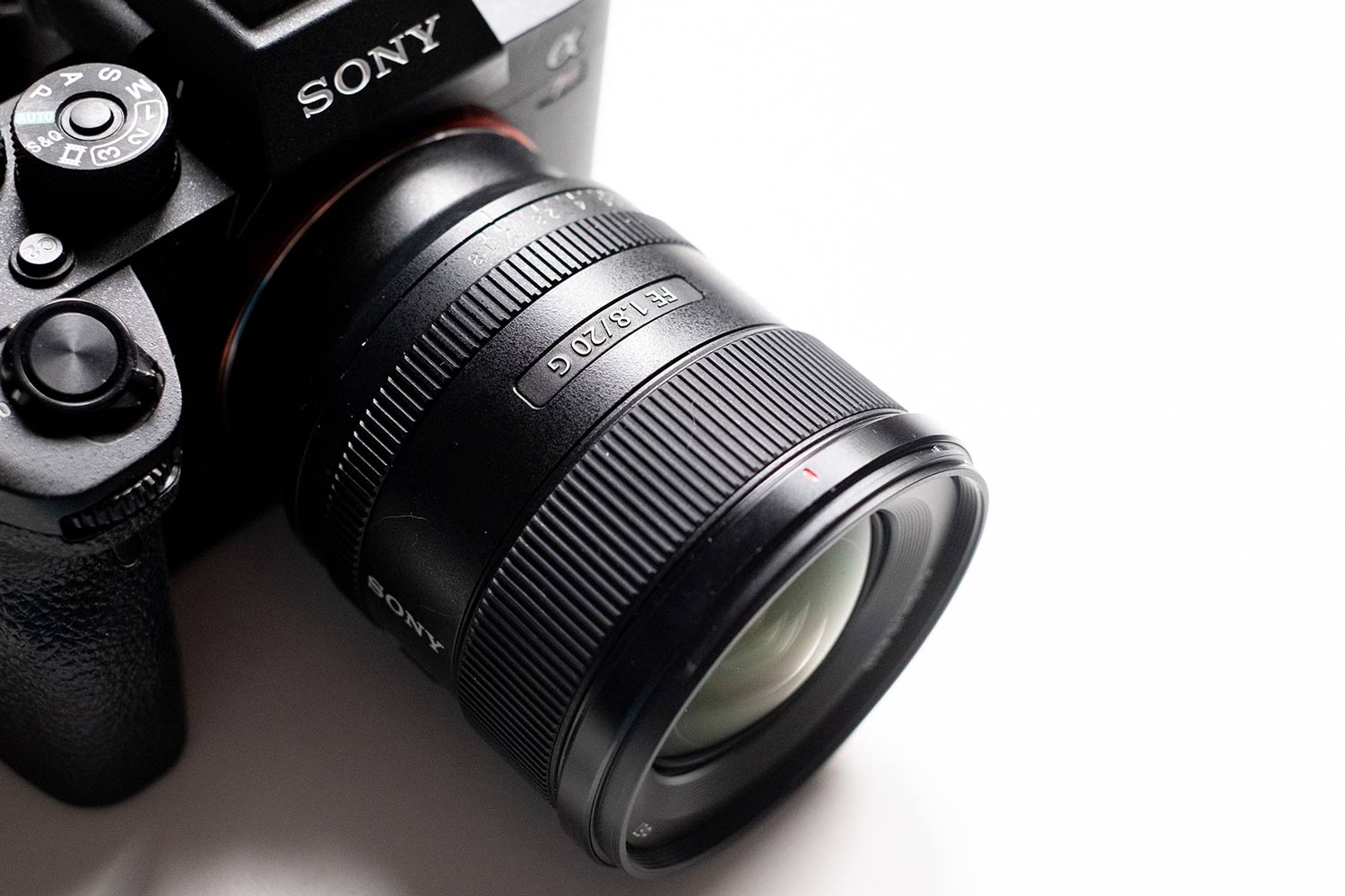 sony fe 20mm