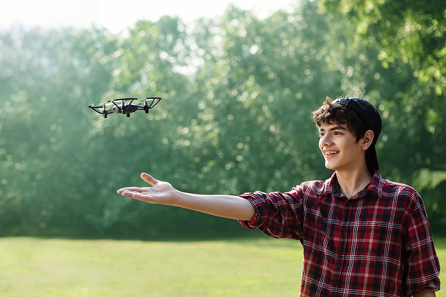 The best drones under $100 in 2023