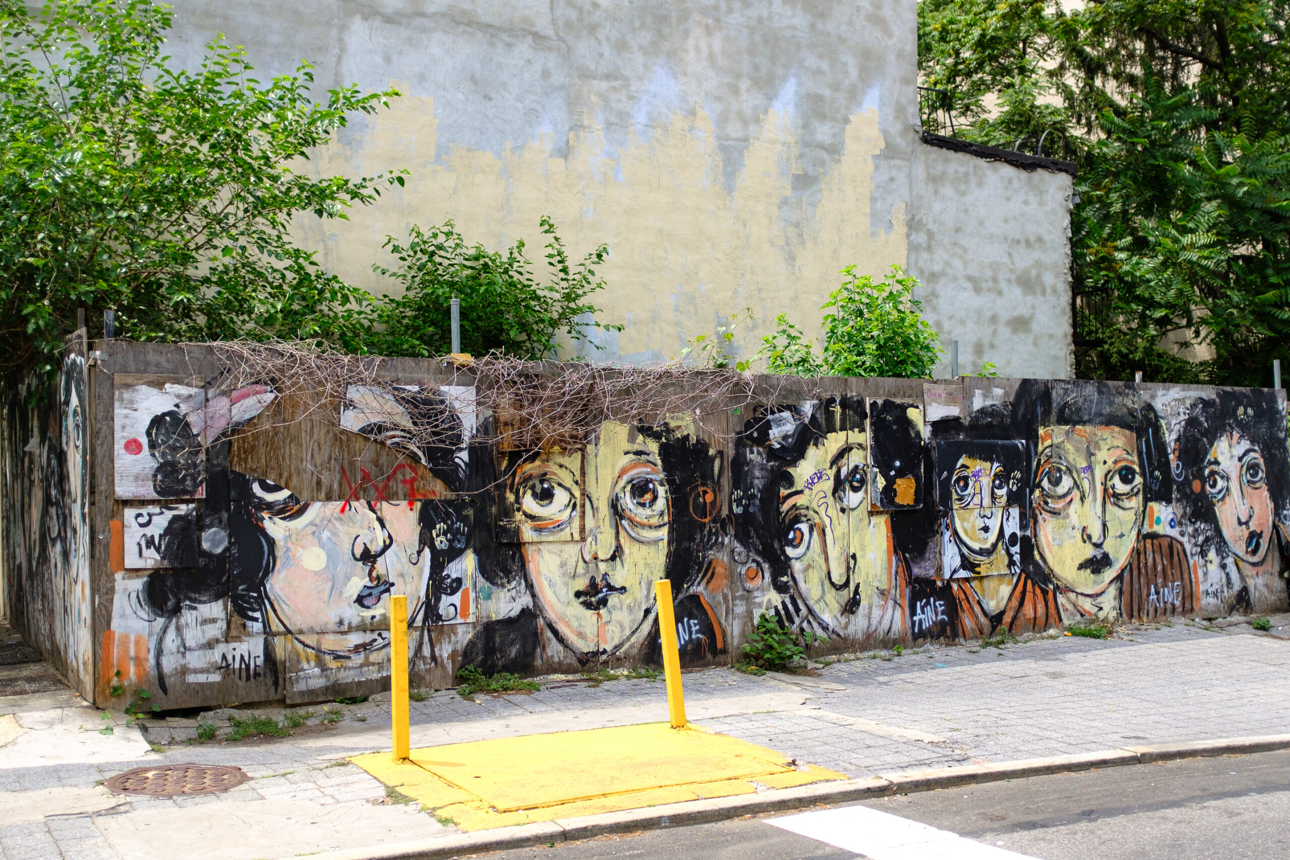 Photo challenge: Show us your favorite shots of graffiti or street art